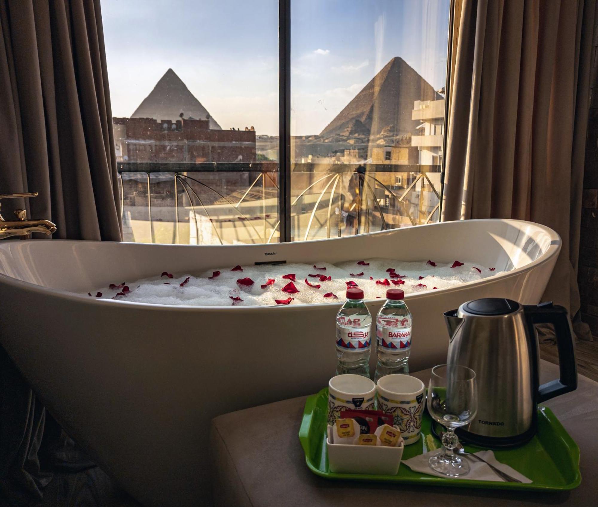 Jimmy Pyramids Hotel Kafret el-Gabal Екстериор снимка