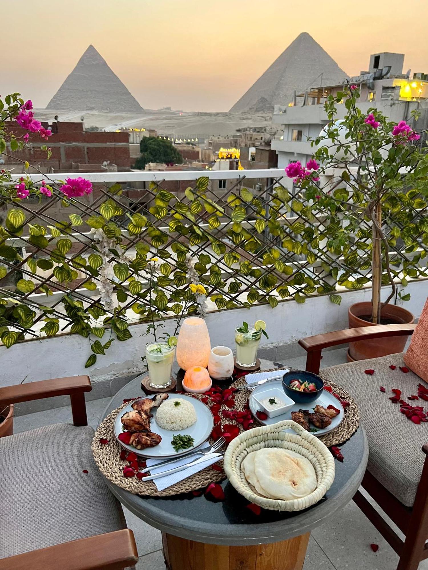 Jimmy Pyramids Hotel Kafret el-Gabal Екстериор снимка