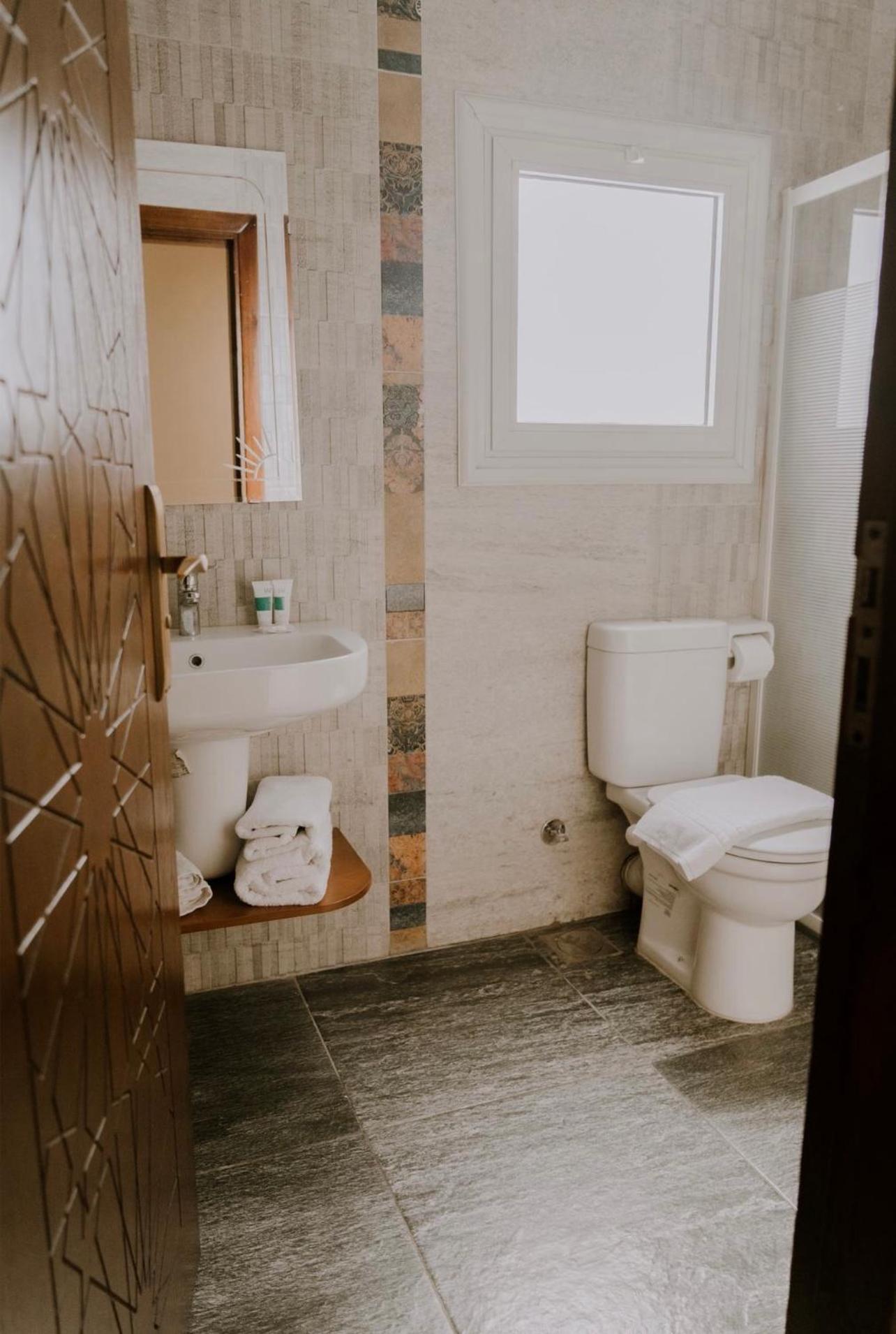 Jimmy Pyramids Hotel Kafret el-Gabal Екстериор снимка