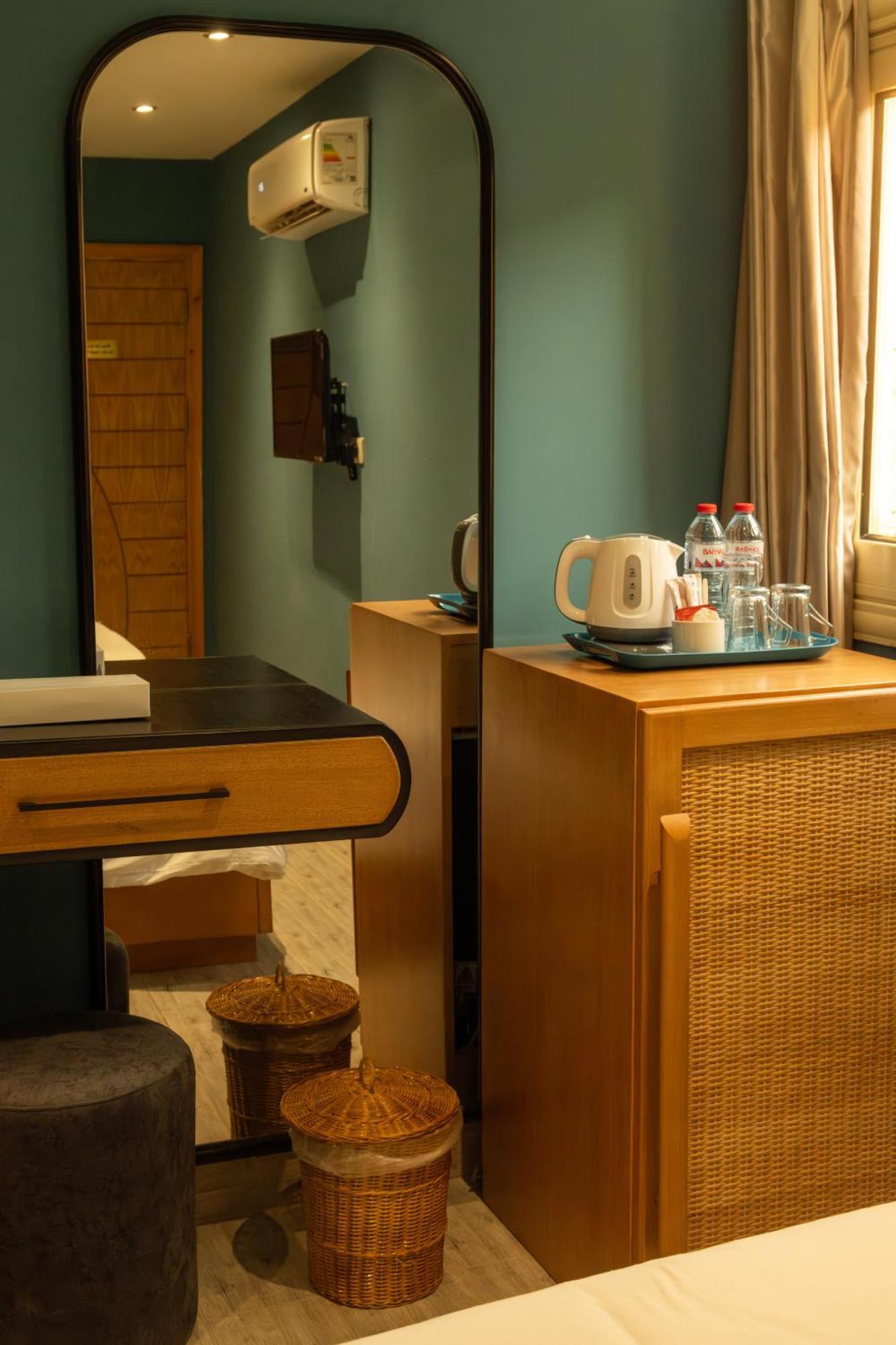 Jimmy Pyramids Hotel Kafret el-Gabal Екстериор снимка