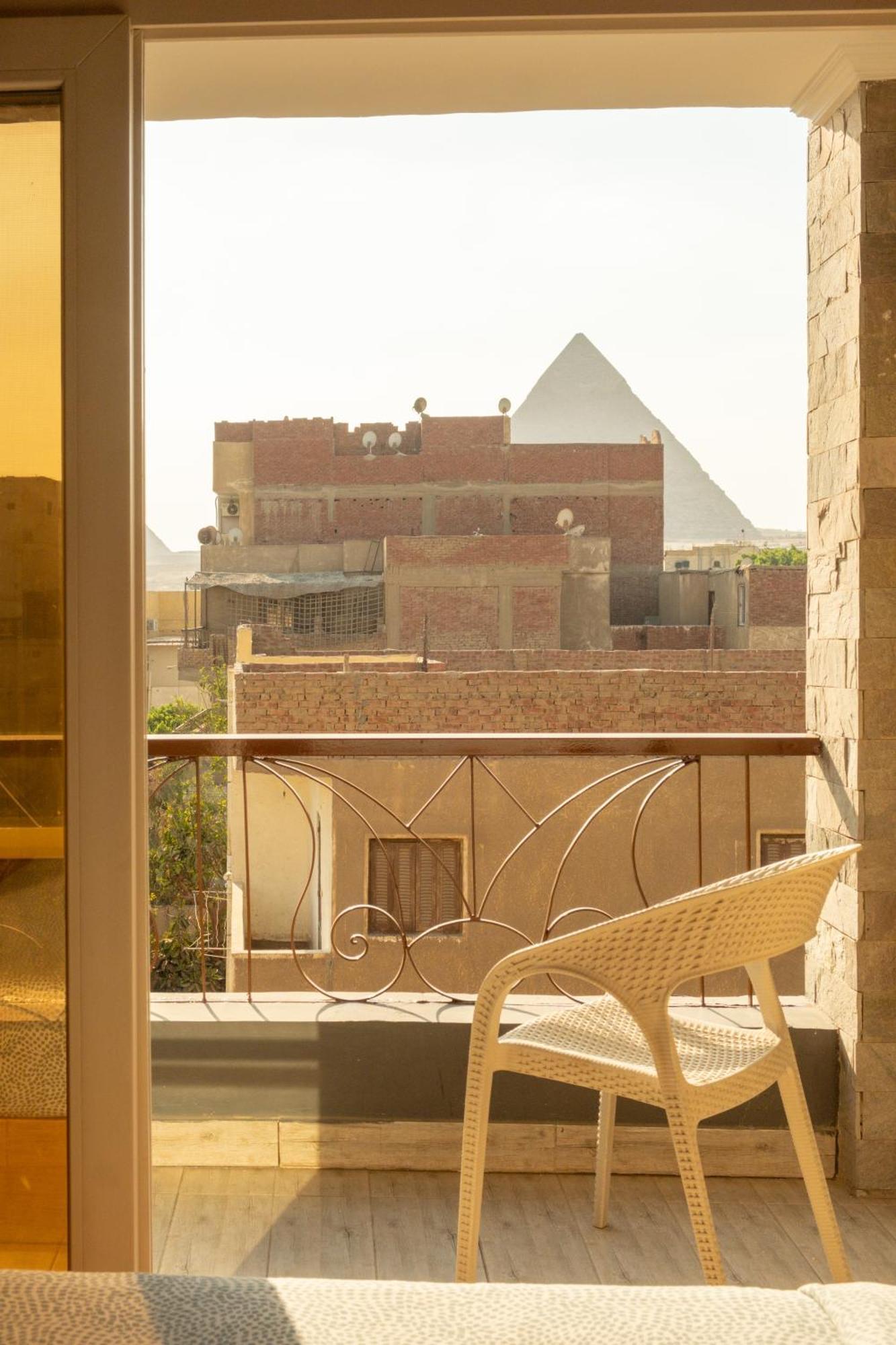 Jimmy Pyramids Hotel Kafret el-Gabal Екстериор снимка